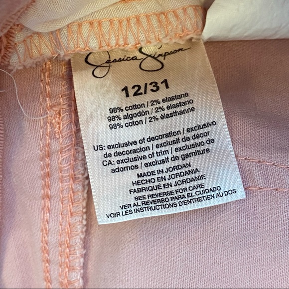 Jessica Simpson Rolled Cropped Skinny Jeans. 12. - Picture 6 of 6